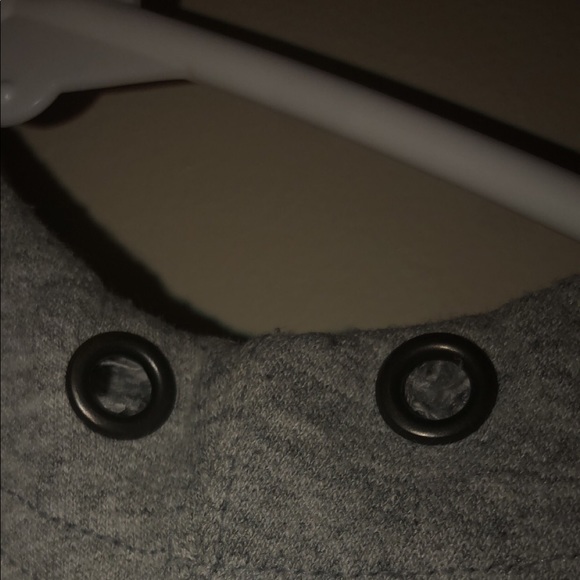 Grey champion hoodie - Picture 3 of 4